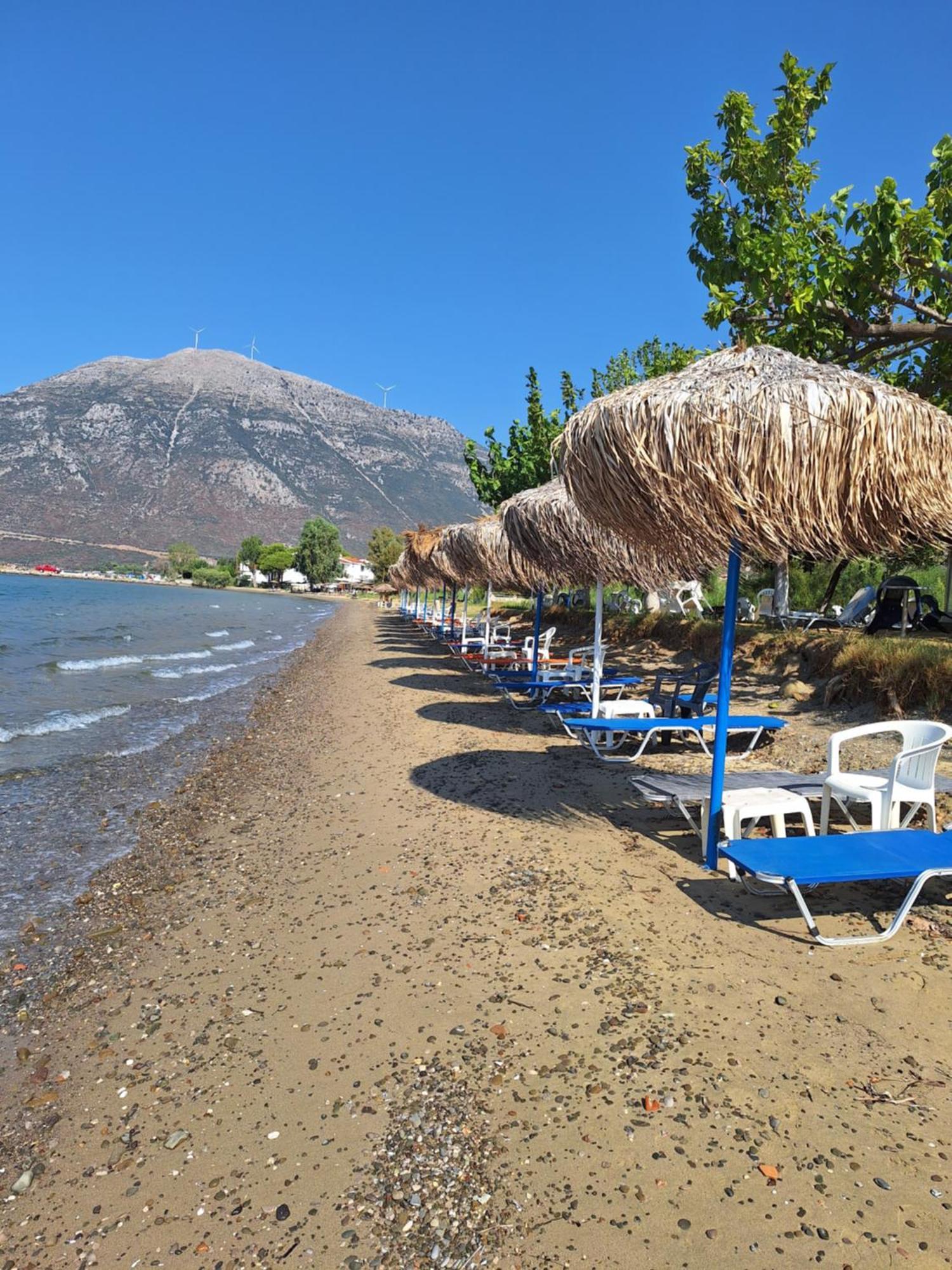 Makinia Beach Nafpaktos Exterior foto